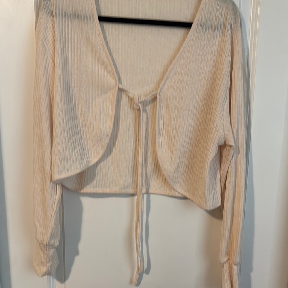 Cream Long Sleeve Tie-Front Crop Blouse